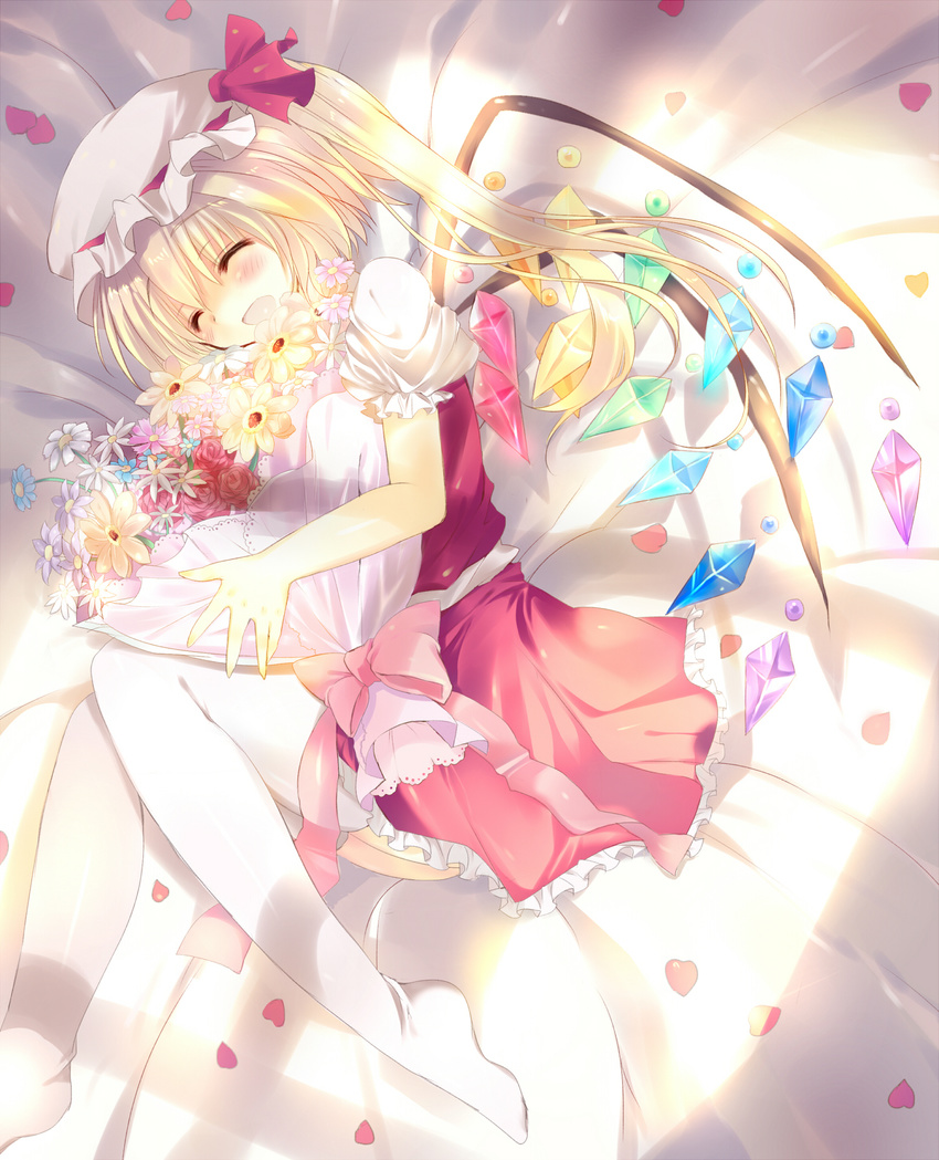 blonde_hair bouquet closed_eyes daisy flandre_scarlet flower happy hat highres kinoko lying on_side ponytail short_hair side_ponytail smile solo thighhighs touhou white_legwear wings
