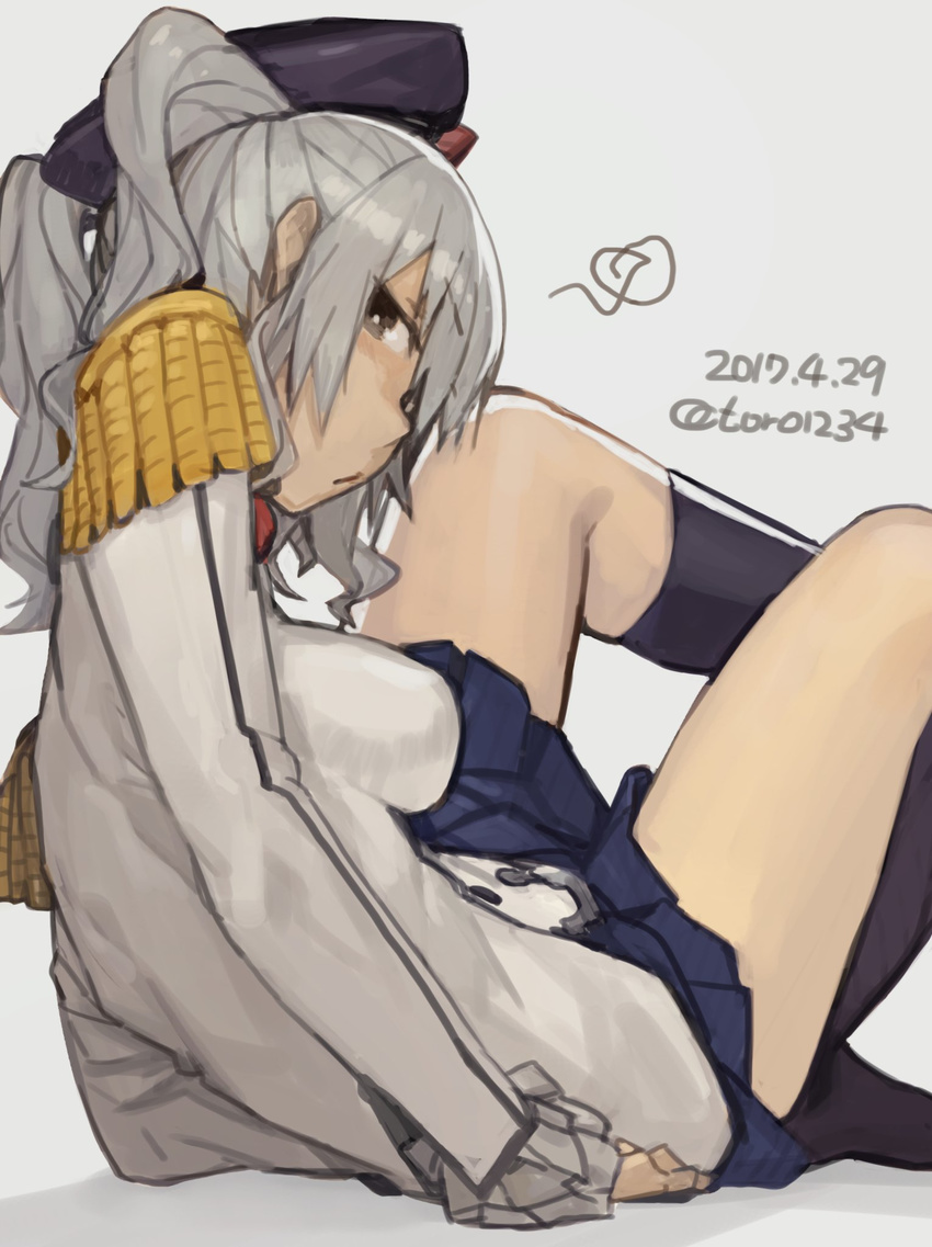 beret black_hat grey_eyes hat highres jacket kantai_collection kashima_(kantai_collection) kneehighs looking_at_viewer military military_jacket pleated_skirt sidelocks silver_hair skirt socks solo toro_(konirio) tsurime twintails twitter_username uniform wavy_hair white_background white_jacket