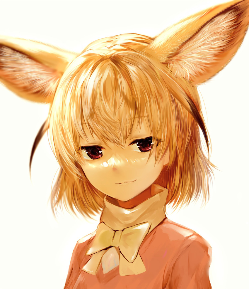 :3 animal_ears blonde_hair bow bowtie extra_ears fennec_(kemono_friends) fox_ears highres jacket kemono_friends looking_at_viewer red_eyes short_hair simple_background smile smug solo sukemyon upper_body white_background