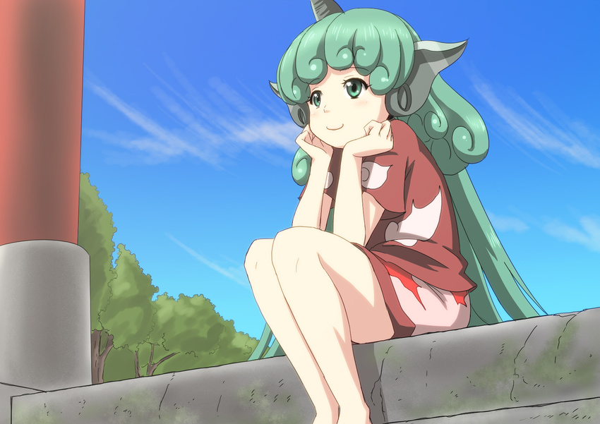 animal_ears blue_sky cloud_print commentary curly_hair day elbows_on_knees green_eyes green_hair head_rest highres horn kariyushi_shirt komano_aun long_hair looking_to_the_side outdoors pillar sachishiro_pengin short_sleeves shorts sitting sky smile solo touhou tree very_long_hair