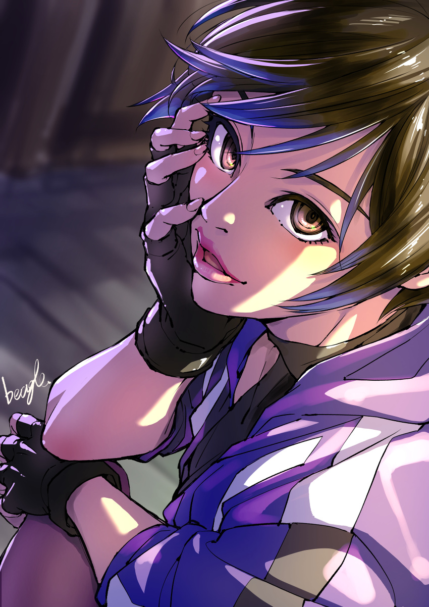 1girl absurdres artist_name black_hair brown_eyes fingerless_gloves gloves hand_on_own_face highres jacket lipstick looking_at_viewer makeup multicolored_hair purple_hair purple_jacket reina_(tekken) signature solo streaked_hair strikebeagle tekken tekken_8 upper_body