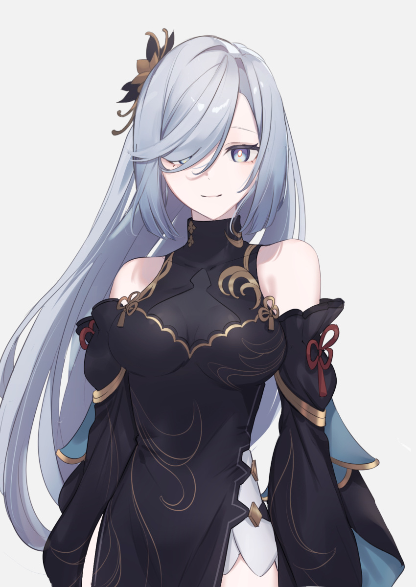 1girl bare_shoulders black_dress breasts commentary_request detached_sleeves dress genshin_impact grey_background grey_eyes grey_hair highres long_hair long_sleeves looking_at_viewer medium_breasts official_alternate_costume oyasumi_(oyasumign8) shenhe_(frostflower_dew)_(genshin_impact) shenhe_(genshin_impact) simple_background sleeveless sleeveless_dress smile solo upper_body very_long_hair