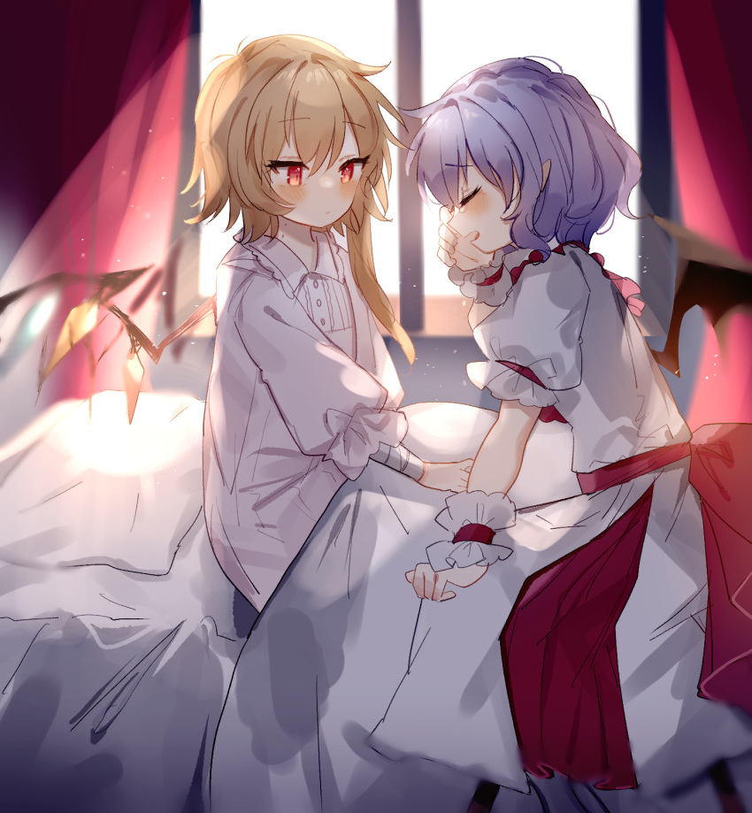 2girls bandaged_arm bandages blonde_hair closed_eyes crystal_wings flandre_scarlet frills from_side highres medium_hair multiple_girls on_bed pajamas pointy_ears puffy_sleeves purple_hair red_eyes remilia_scarlet side_ponytail sorani_(kaeru0768) touhou wrist_cuffs