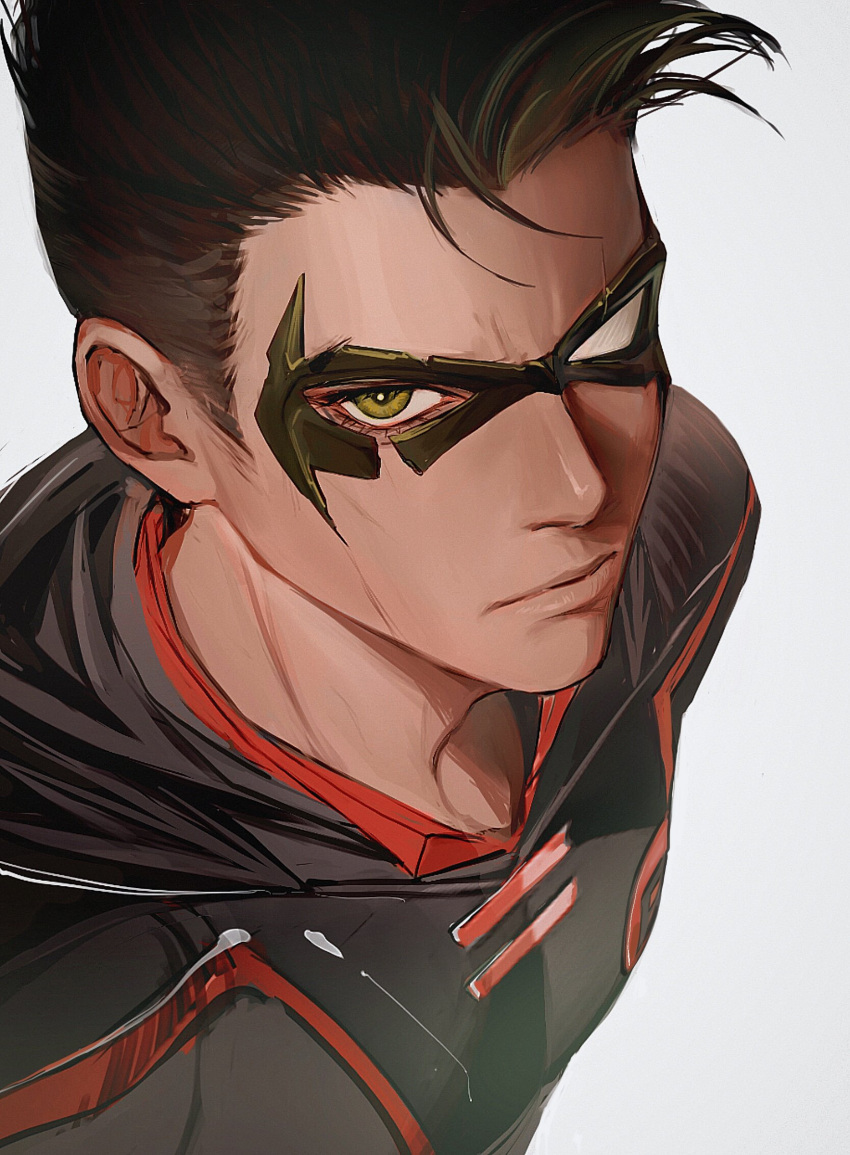 1boy batman_(series) bishounen black_hair damian_wayne dark-skinned_male dark_skin dc_comics domino_mask green_eyes highres huanxi looking_at_viewer male_focus mask portrait short_hair simple_background solo superhero_costume upper_body white_background