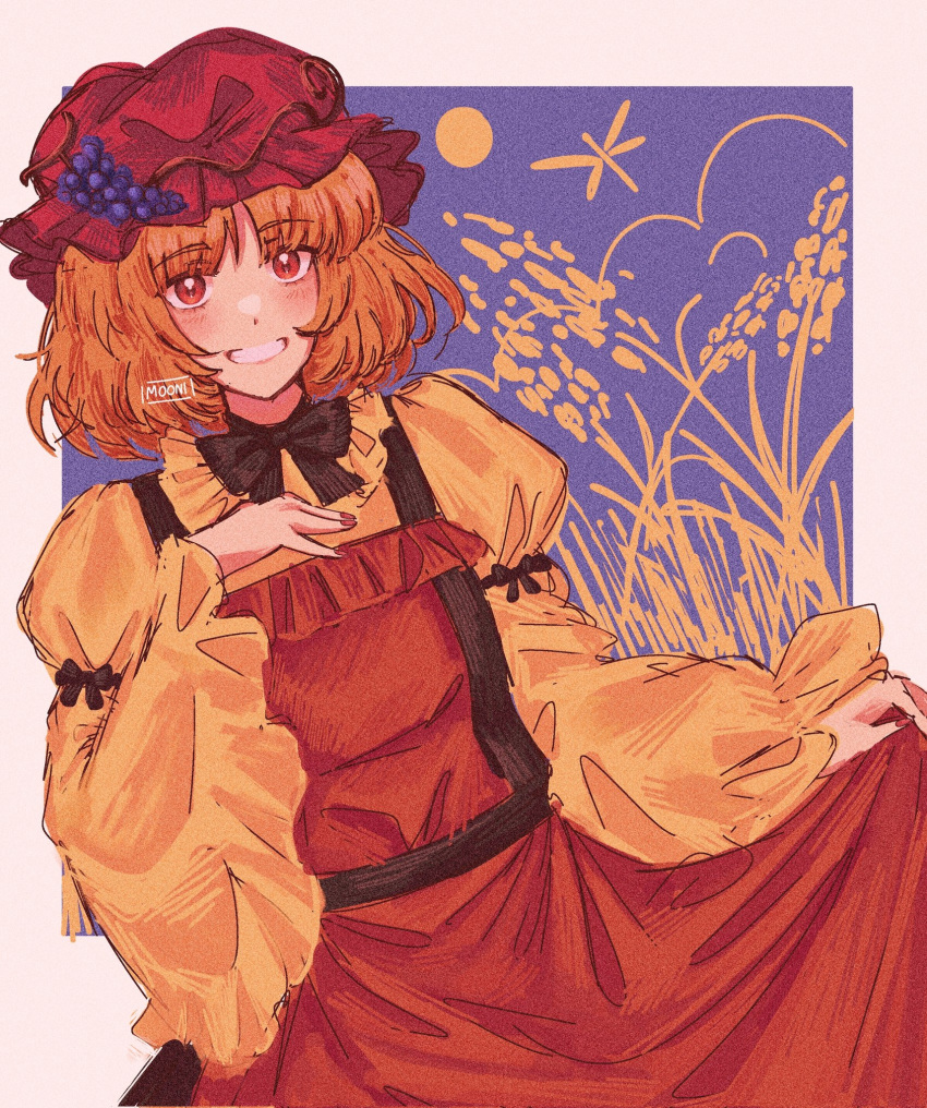 1girl aki_minoriko apron artist_name blonde_hair fruit_hat_ornament full_moon grape_hat_ornament hat highres looking_at_viewer moon moonii_desu red_apron red_eyes red_hat shirt smile solo touhou upper_body wheat wide_sleeves yellow_shirt yellow_sleeves