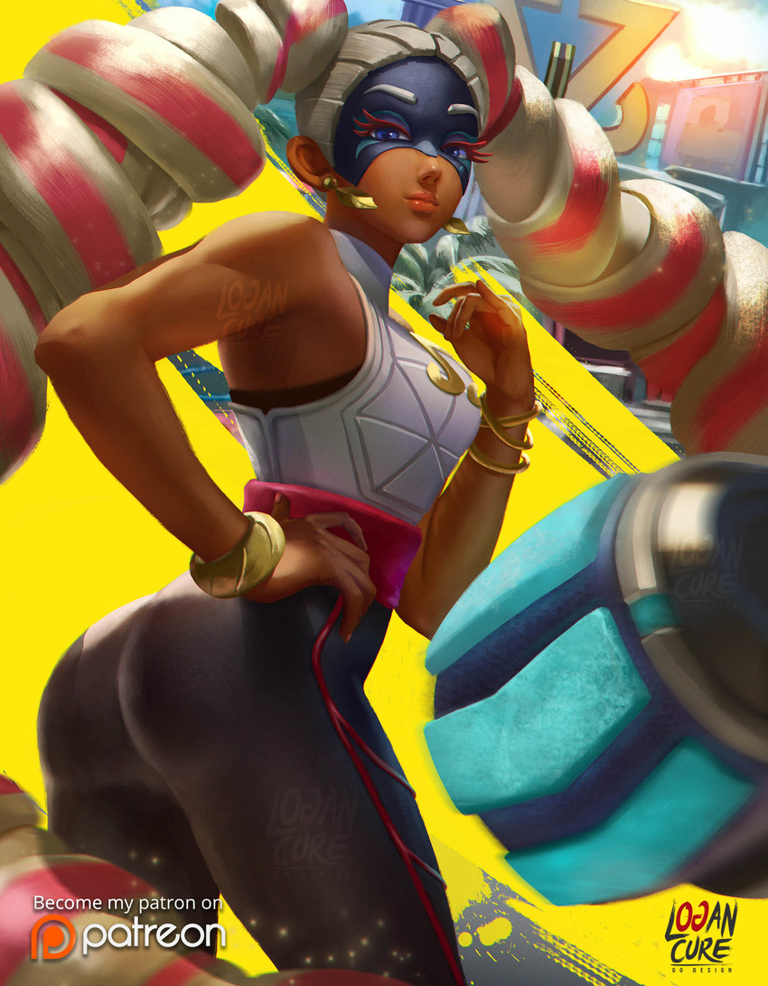 absurdres arms_(game) ass bare_shoulders blonde_hair blue_eyes bracelet breasts chilla_(arms) dark_skin drill_hair earrings highres hips jewelry lips logan_cure long_hair looking_at_viewer mask medium_breasts multicolored_hair pink_hair solo thighs twin_drills twintelle_(arms) very_long_hair