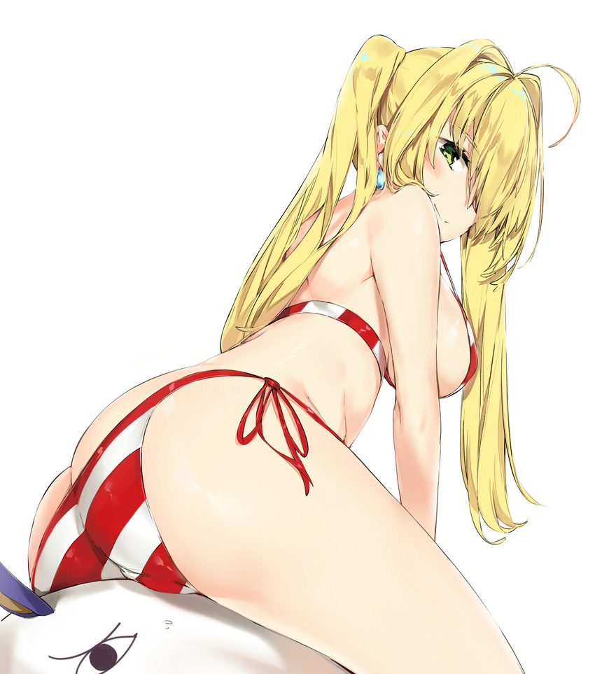 ahoge ass bangs bed_sheet bikini blonde_hair blush breasts cameltoe closed_mouth commentary_request earrings fat_mons fate/grand_order fate_(series) green_eyes hair_intakes highres jewelry large_breasts long_hair looking_at_viewer medjed multiple_girls nero_claudius_(fate)_(all) nero_claudius_(swimsuit_caster)_(fate) nitocris_(fate/grand_order) nitocris_(swimsuit_assassin)_(fate) red_bikini side-tie_bikini sideboob sidelocks silver_(chenwen) simple_background sitting sitting_on_person smile solo_focus striped striped_bikini sweatdrop swimsuit thighs twintails white_background wide_hips