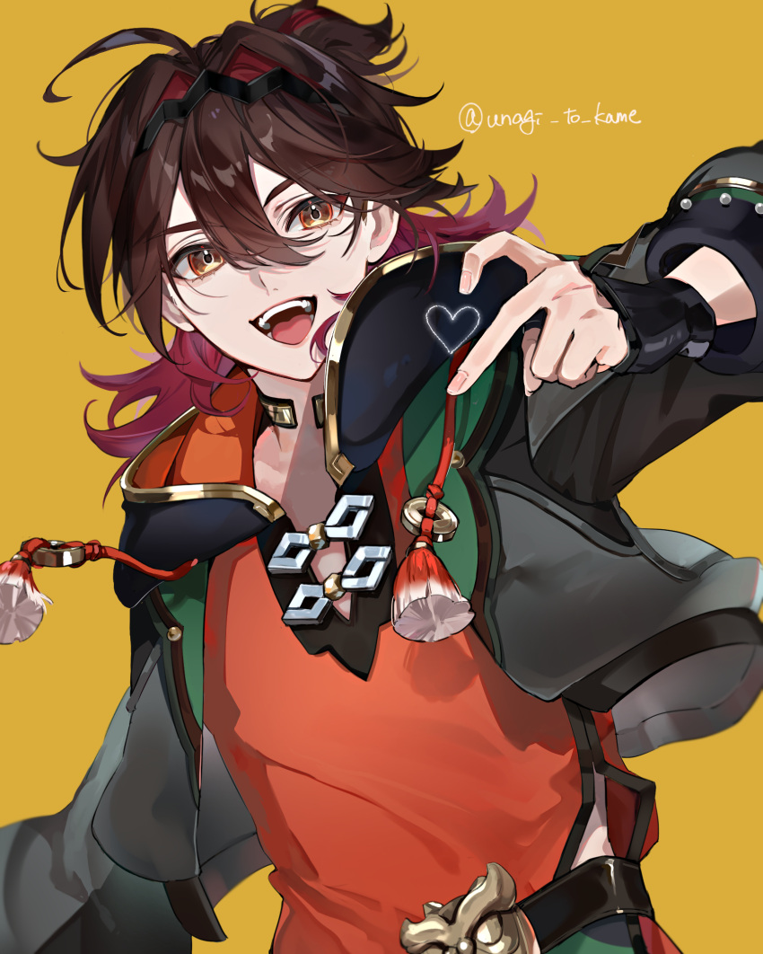 1boy ahoge brown_eyes brown_hair chinese_clothes gaming_(genshin_impact) genshin_impact hair_between_eyes heart highres long_sleeves looking_at_viewer male_focus open_mouth orange_shirt shirt simple_background solo teeth twitter_username unagi_to_kame upper_body upper_teeth_only yellow_background
