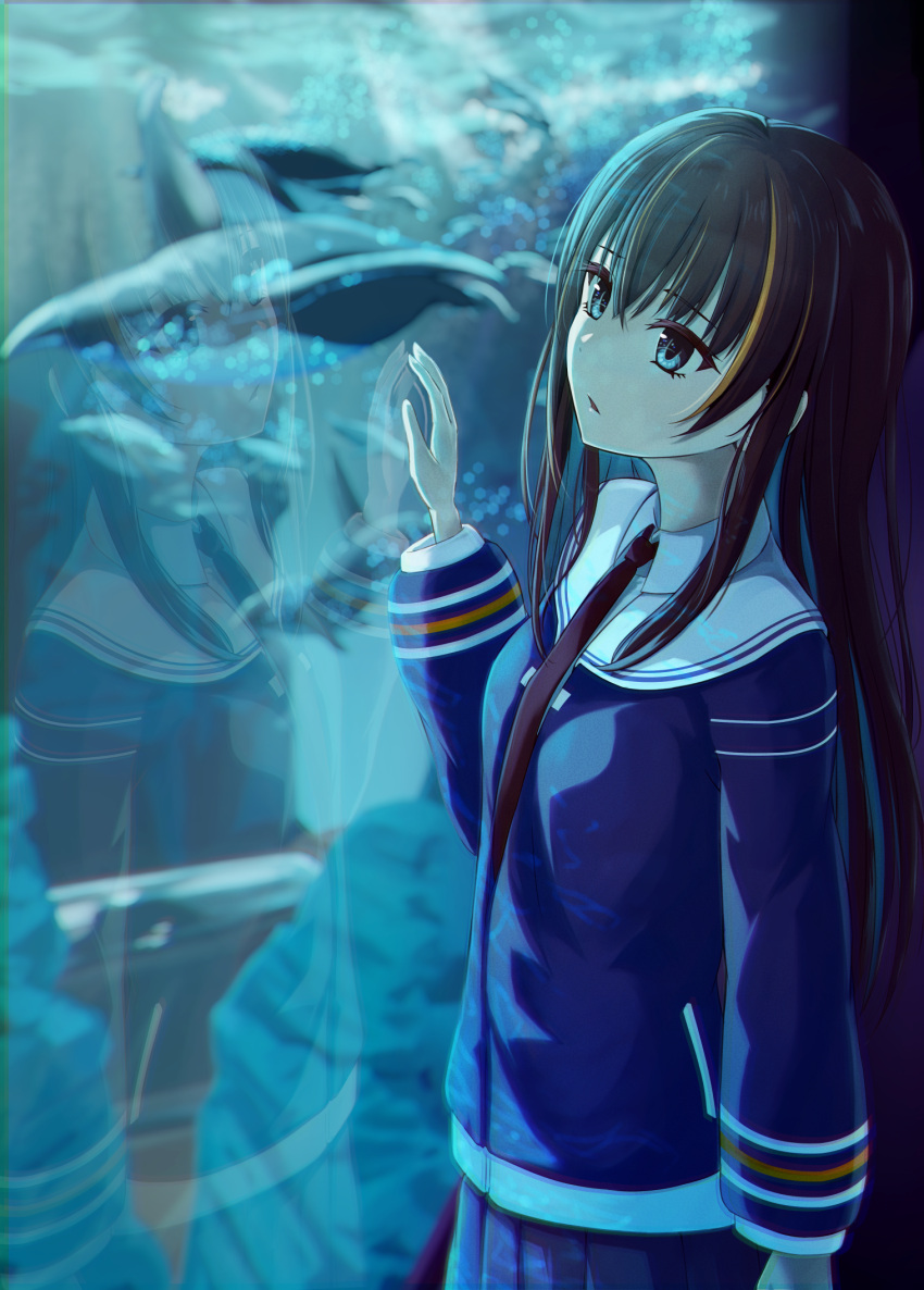 1girl aquarium bird black_necktie blonde_hair blue_eyes blue_jacket blue_skirt brown_hair collared_shirt highres jacket k3rd long_hair long_sleeves multicolored_hair necktie original penguin reflection sailor_collar sailor_jacket shirt skirt solo standing streaked_hair white_sailor_collar white_shirt