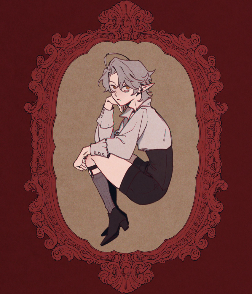 1boy ahoge androgynous bishounen black_footwear black_pants black_shorts brown_background brown_eyes collared_shirt corset elf full_body grey_hair grey_shirt grey_socks hand_on_own_face hand_up head_rest highres kneehighs knees_up long_sleeves looking_at_viewer male_focus meintaikoo original pants pointy_ears puffy_long_sleeves puffy_sleeves red_background shirt short_hair shorts socks