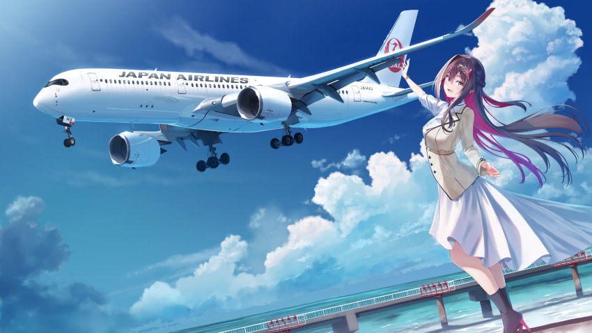 1girl :d absurdres aircraft airplane arm_up azki_(hololive) black_socks blue_sky blush breasts brown_coat brown_hair cloud coat colored_inner_hair day dress hair_between_eyes high_heels highres hololive japan_airlines long_hair long_sleeves looking_at_viewer medium_breasts multicolored_hair ocean outdoors pink_footwear pink_hair png_pant_(bus) purple_eyes short_sleeves sky smile socks solo streaked_hair virtual_youtuber white_dress