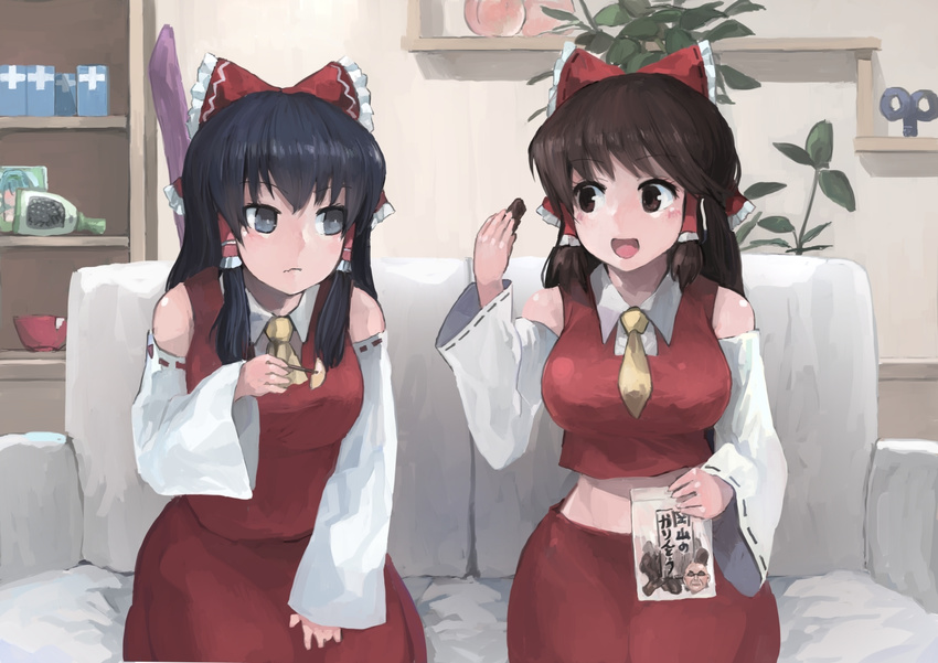 black_eyes black_hair blush book bookshelf bow brown_eyes brown_hair character_request closed_mouth cookie_(touhou) couch eyebrows_visible_through_hair hair_bow hair_tubes hakurei_reimu ichiba_youichi indoors looking_at_another multiple_girls noel_(cookie) open_mouth red_bow shinonome_(cookie) short_hair sitting smile touhou
