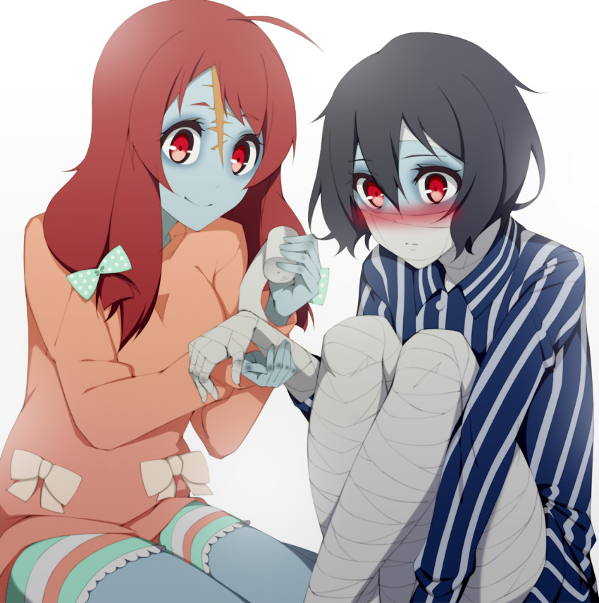 2girls ahoge bandage black_hair bow forehead_scar hair_between_eyes highres long_hair long_sleeves minamoto_sakura mizuno_ai multiple_girls polka_dot polka_dot_bow red_eyes red_hair shirt short_hair shorts sitting striped striped_legwear sweater vertical-striped_legwear vertical_stripes wrapping wuming zombie zombie_land_saga