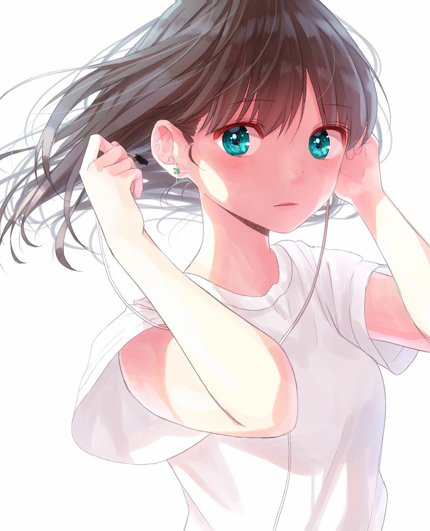 aqua_eyes bangs brown_hair cable earphones earrings eyebrows_visible_through_hair hami_yura highres holding jewelry long_hair looking_at_viewer original parted_lips shirt short_sleeves simple_background single_earphone_removed solo sparkle t-shirt upper_body white_background white_shirt wind