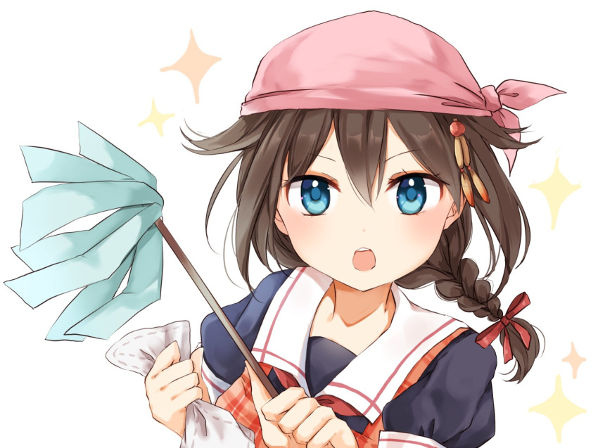 1girl ahoge apron bandanna black_hair black_serafuku blue_eyes braid commentary_request duster hair_flaps hair_ornament hair_over_shoulder hair_ribbon kantai_collection neckerchief open_mouth pink_bandana plaid plaid_apron rag red_apron red_neckwear remodel_(kantai_collection) ribbon school_uniform serafuku shigure_(kantai_collection) single_braid solo sparkle_background upper_body white_background yuuki_susumu