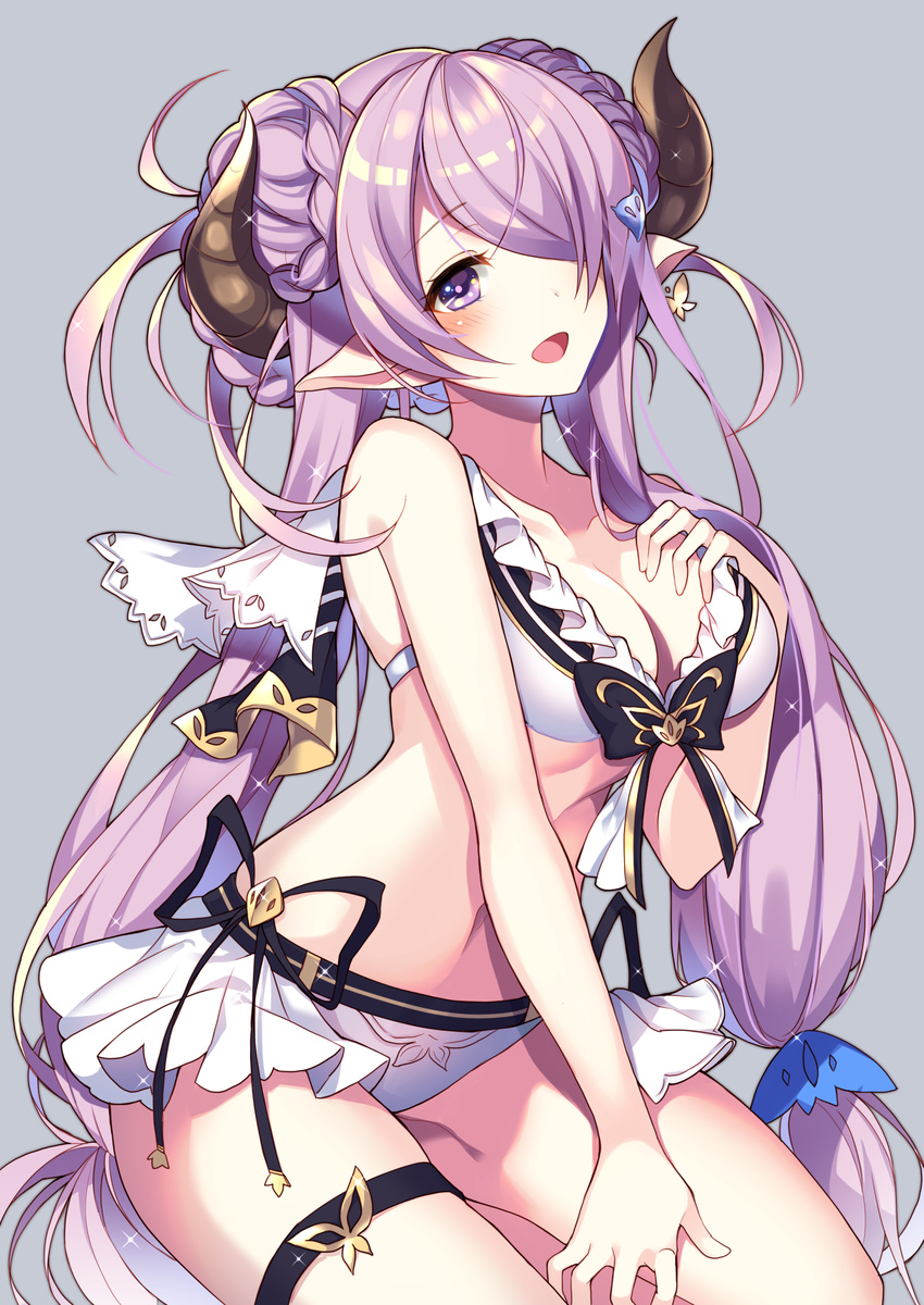 bare_shoulders bikini black_bow blush bow breasts cleavage commentary_request double_bun draph frilled_bikini frills granblue_fantasy hair_ornament hair_over_one_eye hairclip hand_on_own_chest highres hips homaderi horns kneeling large_breasts lavender_hair long_hair narmaya_(granblue_fantasy) open_mouth pointy_ears purple_eyes simple_background smile solo swimsuit thigh_strap thighs very_long_hair white_bikini