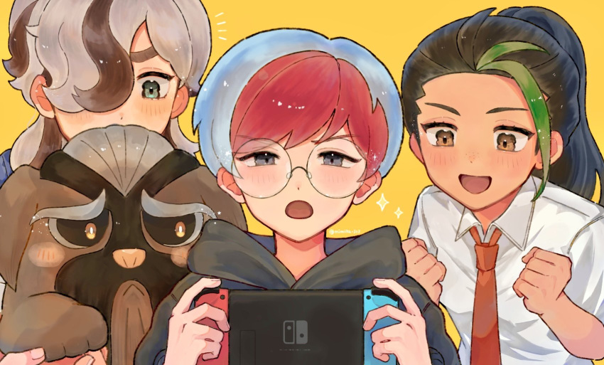 1boy 2girls arven_(pokemon) black_hair blue_hair brown_hair clenched_hands collared_shirt glasses green_hair grey_hair hair_over_one_eye handheld_game_console highres holding hood hoodie long_hair mabosstiff mimita_3o3 multicolored_hair multiple_girls necktie nemona_(pokemon) nintendo_switch open_mouth penny_(pokemon) pokemon pokemon_(creature) pokemon_sv ponytail red_hair red_necktie round_eyewear shirt short_hair simple_background sparkle streaked_hair twitter_username white_shirt yellow_background