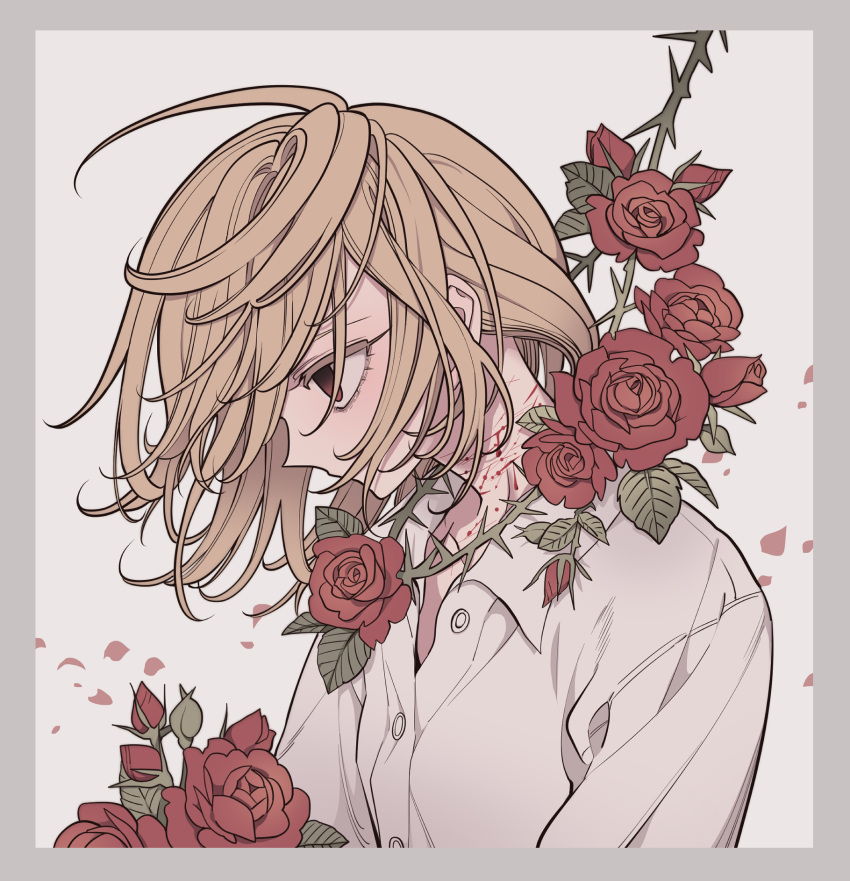 1other bleeding blonde_hair blood collared_shirt cuts empty_eyes expressionless flower grey_background highres injury looking_ahead meremero noose original other_focus plant profile red_eyes red_flower red_rose rose shirt short_hair simple_background solo thorns upper_body vines white_shirt