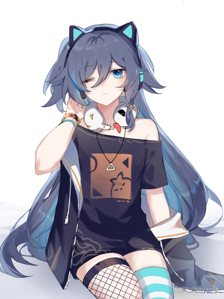 1girl animal_ears animal_print artist_name asymmetrical_legwear bare_shoulders black_headwear black_jacket black_shirt black_shorts blue_eyes blue_hair blue_thighhighs cat_ears closed_mouth earphones fu_hua grey_hair hair_between_eyes headphones headphones_around_neck highres honkai_(series) honkai_impact_3rd jacket jingwei_(bird) long_hair looking_at_viewer mangzhi_yaoyao mismatched_legwear multicolored_thighhighs off_shoulder official_alternate_costume one_eye_closed open_clothes open_jacket shirt short_shorts short_sleeves shorts simple_background sitting solo striped_clothes striped_thighhighs thighhighs white_background white_thighhighs wireless_earphones