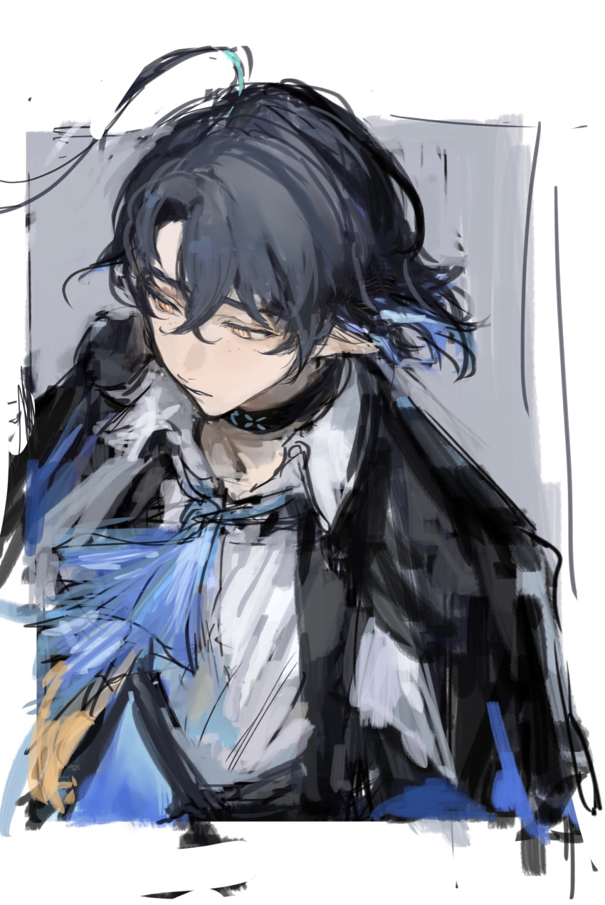 1boy ahoge arknights ascot black_coat black_hair black_jacket black_sleeves blue_ascot blue_hair border coat collared_shirt colored_inner_hair grey_background hair_between_eyes highres jacket koba_(jdhikdjdkfiwufh) lumen_(arknights) male_focus multicolored_hair outside_border parted_lips shirt short_hair short_sleeves simple_background solo thick_eyebrows upper_body white_border white_shirt yellow_eyes