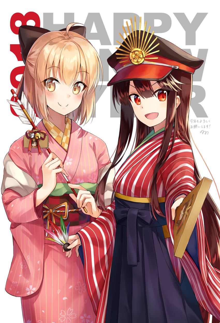 :d ahoge arrow bangs bell black_bow black_hakama black_hat blonde_hair blush bow brown_eyes brown_hair checkered closed_mouth cowboy_shot ema fate_(series) from_side hagoita hair_bow hakama hamaya hanetsuki happy_new_year hat highres hip_vent holding_arrow japanese_clothes jingle_bell kimono koha-ace kotoyoro long_hair long_sleeves looking_at_viewer looking_to_the_side multiple_girls new_year nonono obi oda_nobunaga_(fate) okita_souji_(fate) okita_souji_(fate)_(all) open_mouth paddle peaked_cap pink_kimono red_eyes sash shiny shiny_hair short_hair sidelocks simple_background smile standing straight_hair striped striped_kimono translation_request v-shaped_eyebrows vertical_stripes white_background wide_sleeves