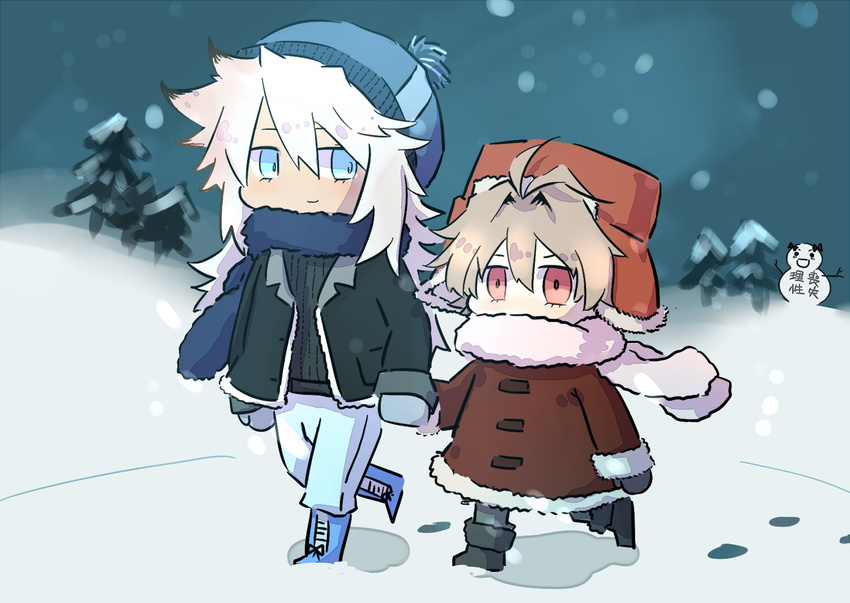 2boys ahoge bangs black_footwear black_gloves blue_eyes blue_footwear blue_gloves blue_hat blue_scarf boots brown_coat brown_hair duffel_coat fate/apocrypha fate_(series) fur-trimmed_jacket fur_coat fur_hat fur_scarf fur_trim gloves grey_jacket grey_shirt hat holding_hand jacket kuili_san long_hair long_pants looking_at_another male_focus multiple_boys open_clothes open_jacket pine_tree red_eyes red_hat saber_of_black scarf scarf_over_mouth shirt short_hair sieg_(fate/apocrypha) silver_hair snow snowing snowman white_scarf winter_clothes