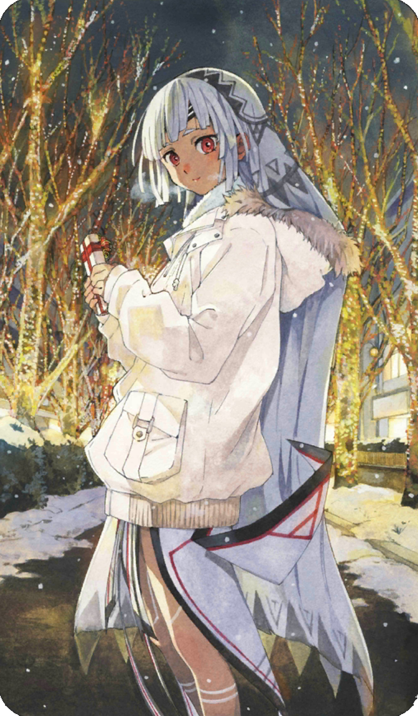 altera_(fate) bangs box building bush christmas_lights coat commentary craft_essence dark_skin fate/grand_order fate_(series) fur-trimmed_coat fur_trim gift gift_box highres holding holding_gift horiguchi_yukiko looking_at_viewer official_art outdoors red_eyes road smile snow solo street sweet_crystal tree white_coat white_hair winter_clothes winter_coat