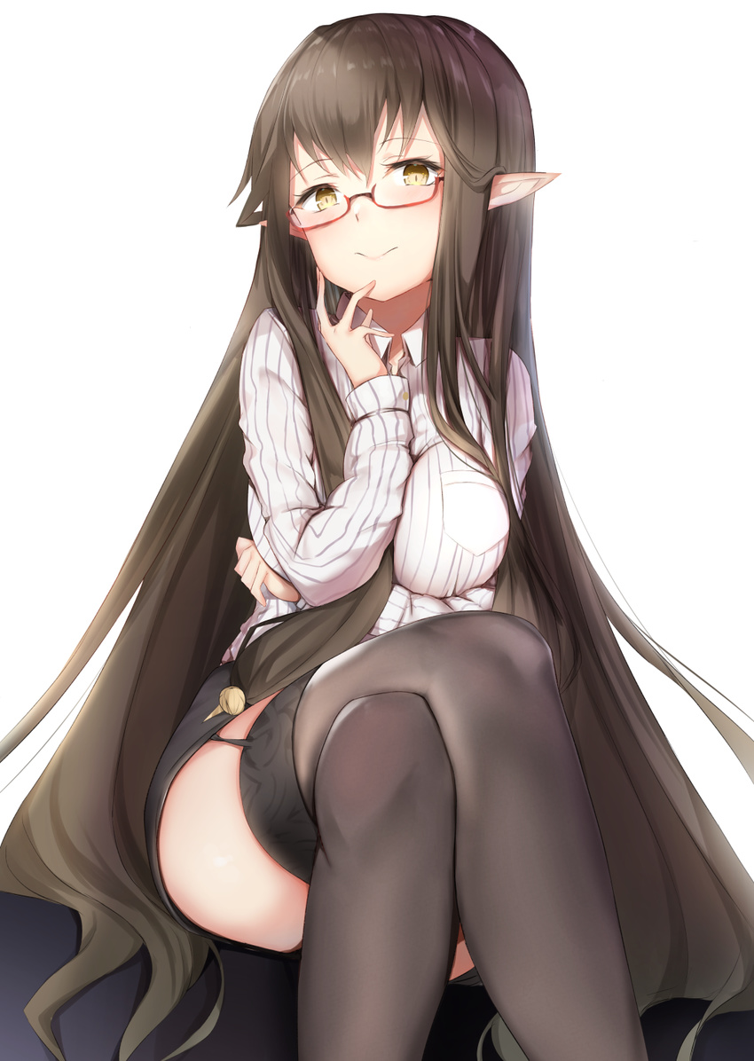 alternate_costume bespectacled black_hair black_legwear breasts crossed_legs fate/apocrypha fate_(series) garter_straps glasses highres long_hair looking_at_viewer maosame medium_breasts pointy_ears semiramis_(fate) solo thighhighs very_long_hair white_background yellow_eyes zettai_ryouiki