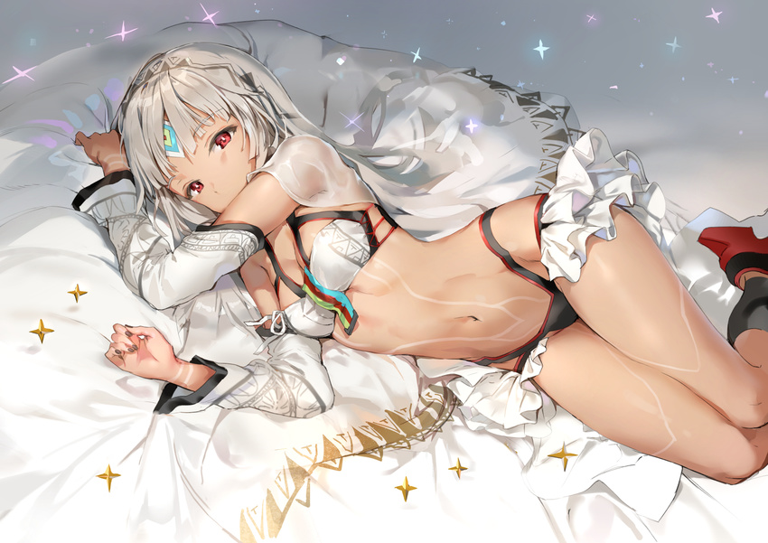 altera_(fate) anmi arms_up bangs bed_sheet black_legwear breasts cleavage dark_skin detached_sleeves fate/extra fate/grand_order fate_(series) grey_hair highres long_hair looking_at_viewer lying midriff nail_polish navel on_side red_eyes revealing_clothes sheet_grab small_breasts solo sparkle tattoo veil