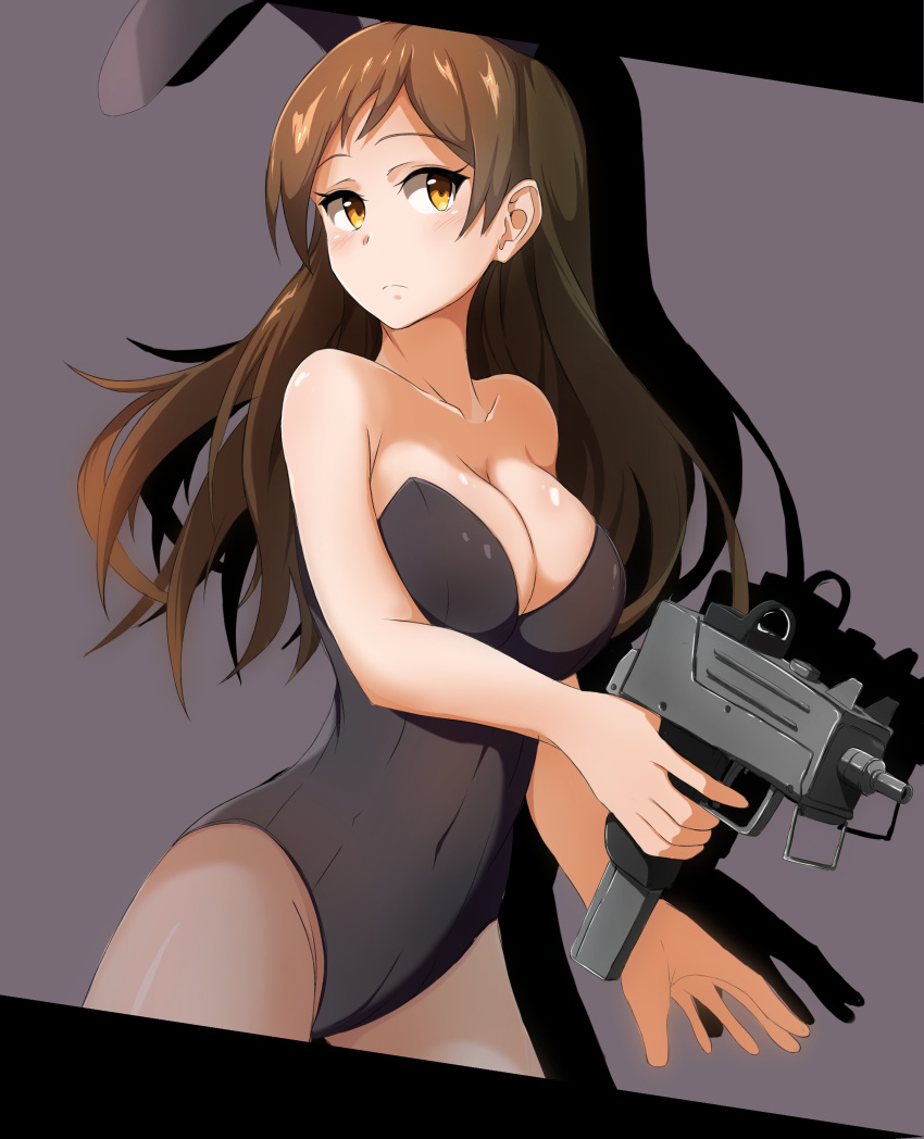 absurdres animal_ears bangs bare_shoulders black_leotard blush breasts brown_hair bunny_ears bunny_girl bunnysuit grey_background gun highres idolmaster idolmaster_million_live! imi_uzi j.roswel kitazawa_shiho large_breasts leotard long_hair pantyhose solo submachine_gun swept_bangs weapon