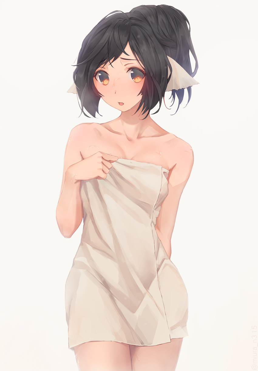 animal_ears bare_shoulders black_hair brown_eyes cowboy_shot highres kuon_(utawareru_mono) long_hair looking_at_viewer miura-n315 naked_towel smile solo standing tail towel utawareru_mono utawareru_mono:_itsuwari_no_kamen very_long_hair wet yellow_eyes