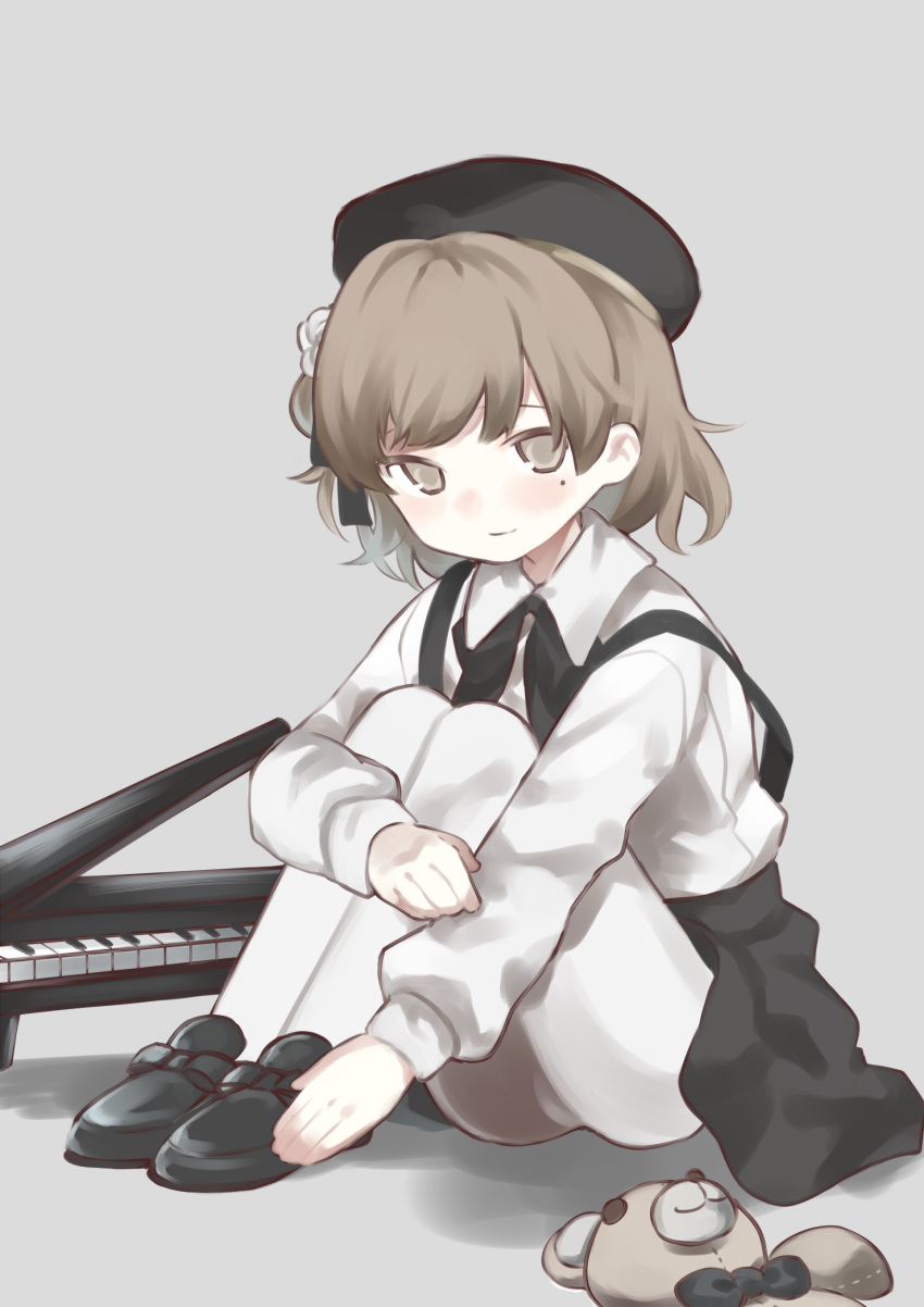 absurdres bangs black_footwear black_hat black_skirt brown_eyes closed_mouth collared_shirt commentary_request flower grey_background hair_flower hair_ornament hasegawa_(rarairairai) hat hatoba_tsugu hatoba_tsugu_(character) highres instrument light_brown_hair loafers long_hair long_sleeves mini_piano mole mole_under_eye pantyhose piano pleated_skirt rose shirt shoes simple_background skirt smile solo stuffed_animal stuffed_toy suspender_skirt suspenders teddy_bear virtual_youtuber white_flower white_legwear white_rose white_shirt