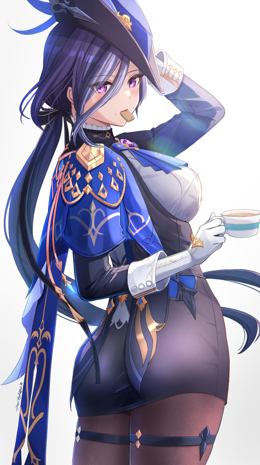 1girl artist_name ass ass_focus blue_hair blush breasts clorinde_(genshin_impact) crumbs cup eating food food_in_mouth food_on_face from_behind genshin_impact gloves hat highres holding holding_cup large_breasts long_hair long_sleeves looking_at_viewer looking_back mitsukayurie mouth_hold purple_eyes simple_background solo thighs white_background white_gloves