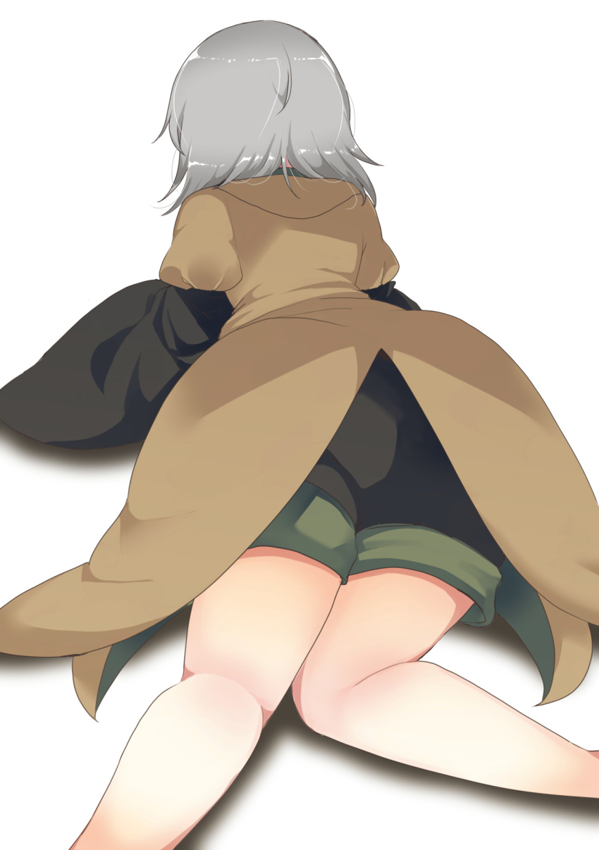 1other all_fours androgynous ass black_shirt black_shorts coat commentary_request from_behind grey_hair highres houlen_yabusame layered_sleeves len'en long_sleeves medium_hair other_focus ougi_hina puffy_short_sleeves puffy_sleeves shirt short_over_long_sleeves short_sleeves shorts simple_background solo white_background yellow_coat