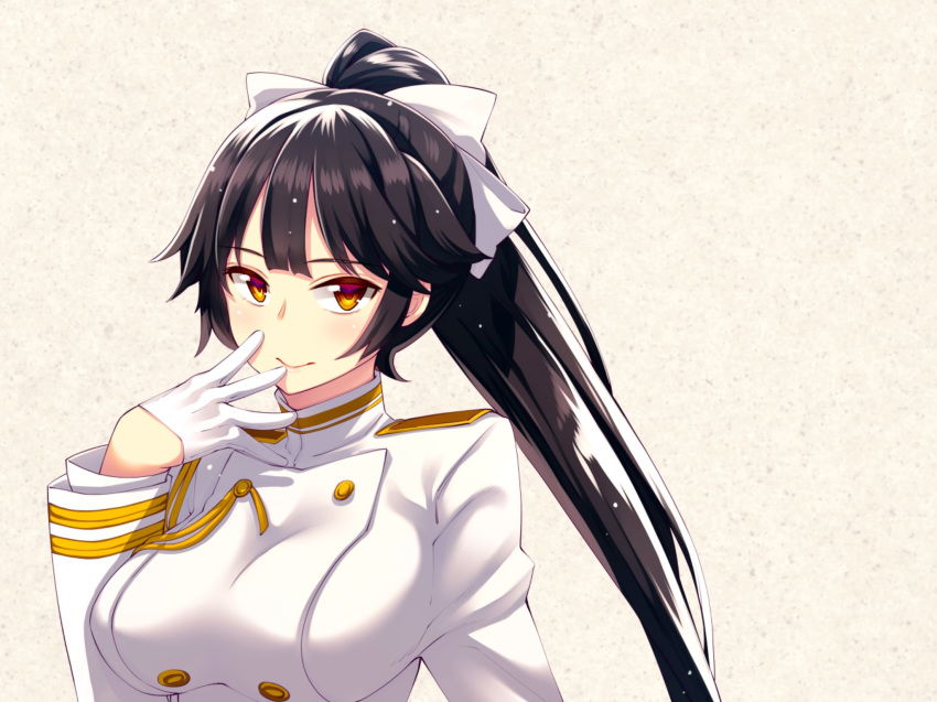 akino_sora azur_lane bangs black_hair bow breasts brown_eyes closed_mouth commentary_request gloves hair_bow half_gloves hand_up highres jacket large_breasts long_hair looking_at_viewer military_jacket ponytail smile solo takao_(azur_lane) upper_body white_bow white_gloves white_jacket