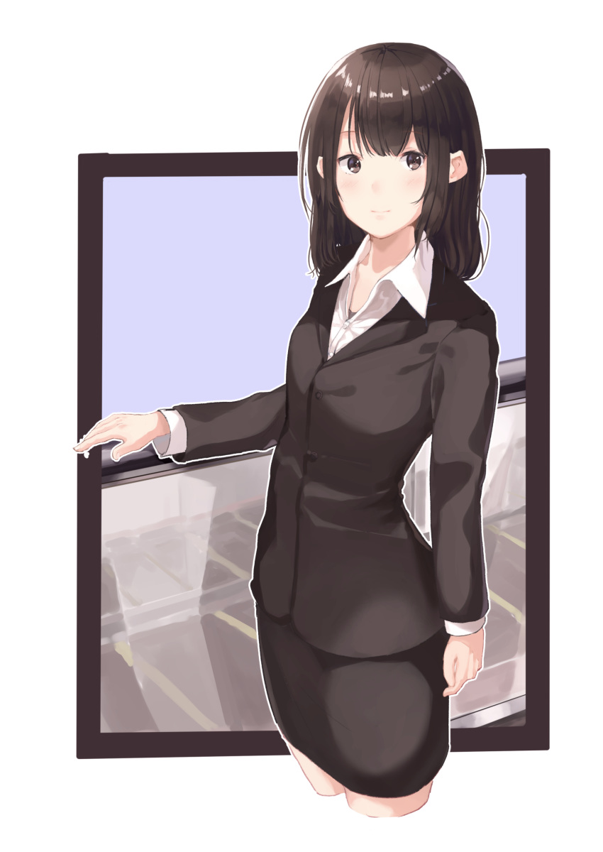 absurdres black_hair blush brown_eyes business_suit commentary_request formal hennekobakatesu highres long_hair looking_at_viewer miniskirt office_lady original pencil_skirt skirt skirt_suit smile solo suit