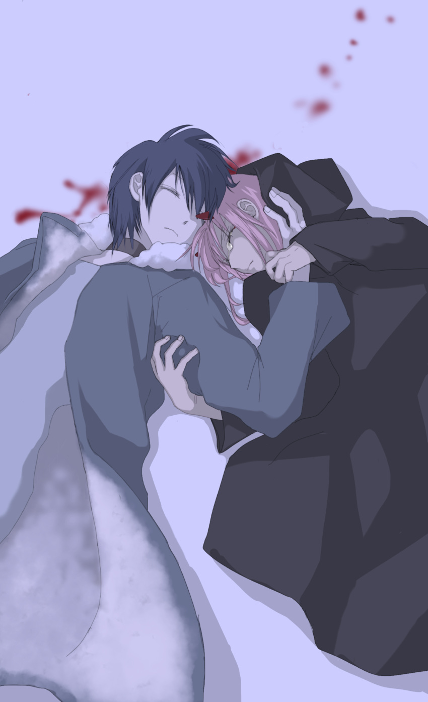 1girl bangs black_cloak black_hair blood cloak closed_eyes coat commentary_request couple darling_in_the_franxx fur_trim grey_coat grey_shirt hand_on_another's_arm hand_on_another's_face highres hiro_(darling_in_the_franxx) hood hooded_cloak long_coat long_hair lying on_back on_side open_clothes open_coat parka pink_hair shirt tears user_rwsp7442 winter_clothes winter_coat zero_two_(darling_in_the_franxx)