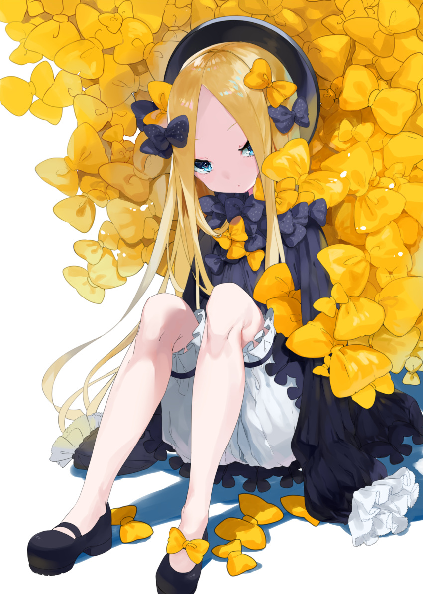 aano_(10bit) abigail_williams_(fate/grand_order) absurdres black_dress black_hat blonde_hair bloomers blue_eyes bow dress fate/grand_order fate_(series) hat highres knees_up long_hair looking_at_viewer mary_janes orange_bow polka_dot polka_dot_bow shadow shoes sitting sleeves_past_fingers sleeves_past_wrists solo straight_hair underwear very_long_hair