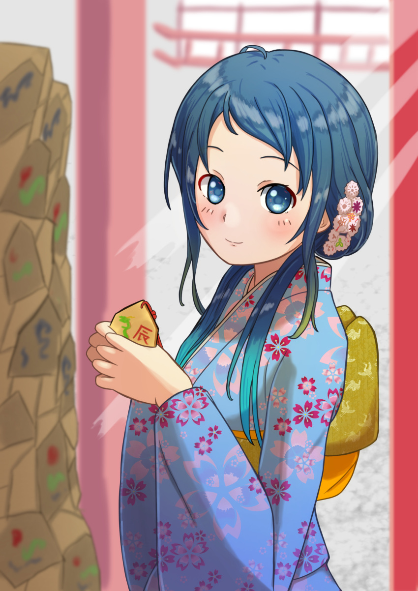 1girl alternate_hairstyle blue_eyes blue_hair blue_kimono dolphins3ino floral_print_kimono hair_ornament highres japanese_clothes kantai_collection kimono new_year samidare_(kancolle) sidelocks smile torii