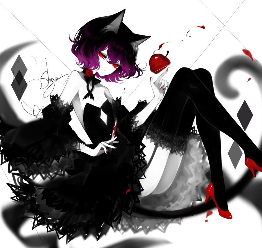 1girl absurdres apple artist_name ass bare_shoulders black_dress black_hair blood bloody_weapon detached_sleeves dress feet_out_of_frame flower food fruit garter_straps gradient_hair high_heels highres holding holding_knife knees_up knife limited_palette looking_at_viewer multicolored_hair nail_polish original petals purple_hair red_eyes red_flower red_footwear red_nails red_rose rose rose_petals sheya signature simple_background smile solo spot_color strapless strapless_dress thighhighs thighs weapon white_background
