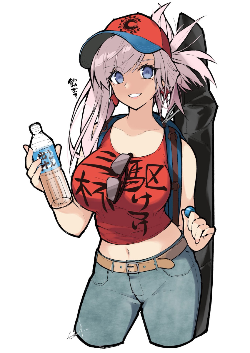 alternate_costume asymmetrical_hair bare_shoulders belt blue_eyes bottle breasts casual collarbone commentary_request denim earrings eyewear_hang eyewear_removed fate/grand_order fate_(series) hair_ornament highres holding holding_bottle jewelry large_breasts midriff miyamoto_musashi_(fate/grand_order) navel parted_lips partially_translated ponytail red_tank_top silver_hair smile standing sunglasses translation_request utayoi_(umakatare) water_bottle weapon_bag