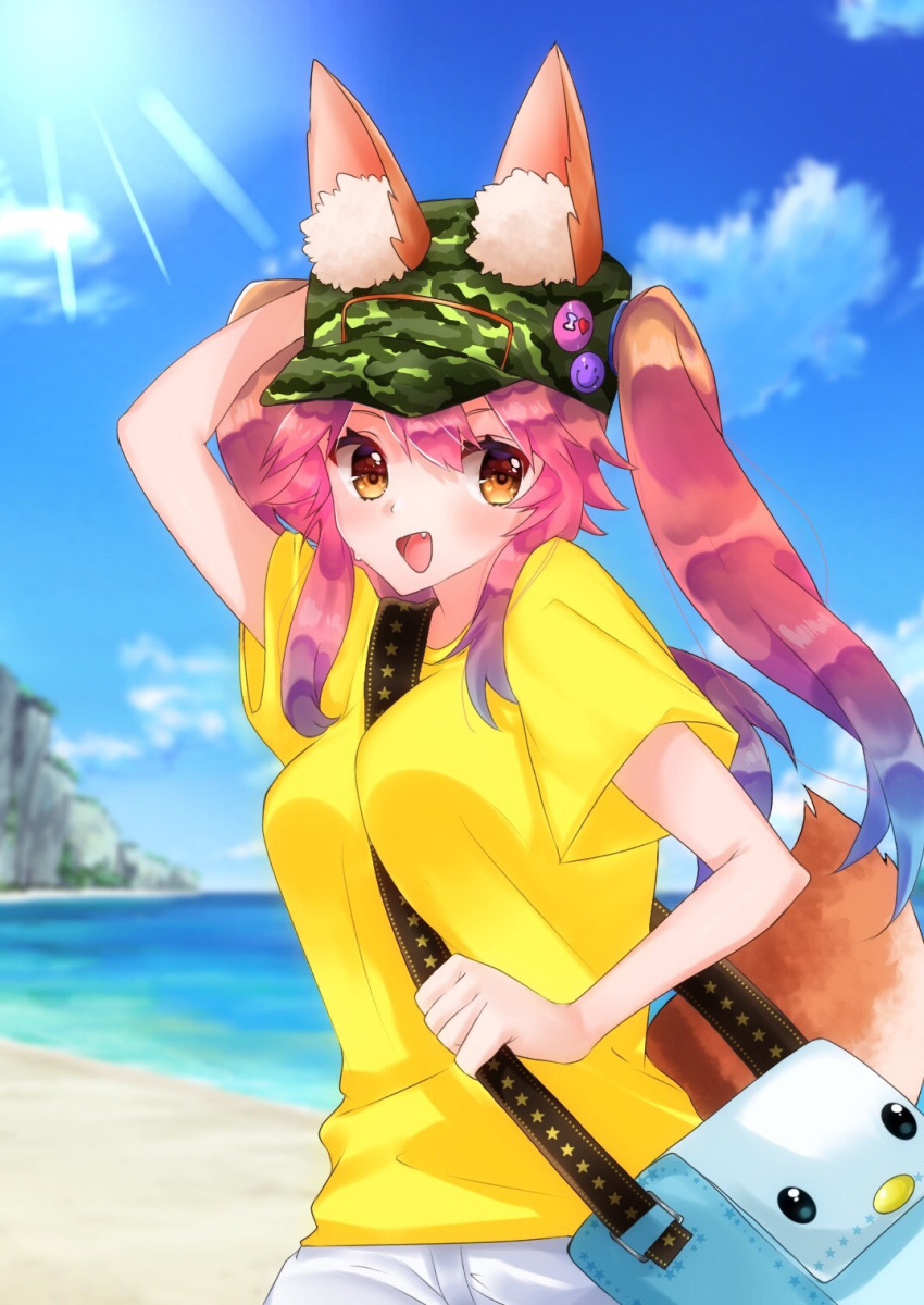 alternate_costume alternate_hairstyle animal_ears bag blue_sky blush breasts casual commentary_request day ears_through_headwear fang fate/grand_order fate_(series) fox_ears fox_tail hat highres large_breasts military_hat mimi nature ocean open_mouth outdoors pin pink_hair shirt sky solo sweat tail tamamo_(fate)_(all) tamamo_no_mae_(fate) twintails yellow_eyes yellow_shirt