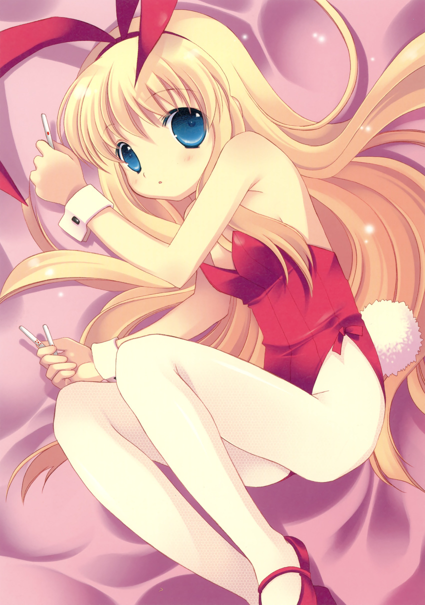 :o absurdres amae_koromo animal_ears blonde_hair blue_eyes blush bow bunny_ears bunnysuit feet_out_of_frame fetal_position flat_chest hairband highres long_hair lying mary_janes on_side open_mouth pantyhose red_footwear saki shoes solo tail tokumi_yuiko very_long_hair white_legwear wrist_cuffs