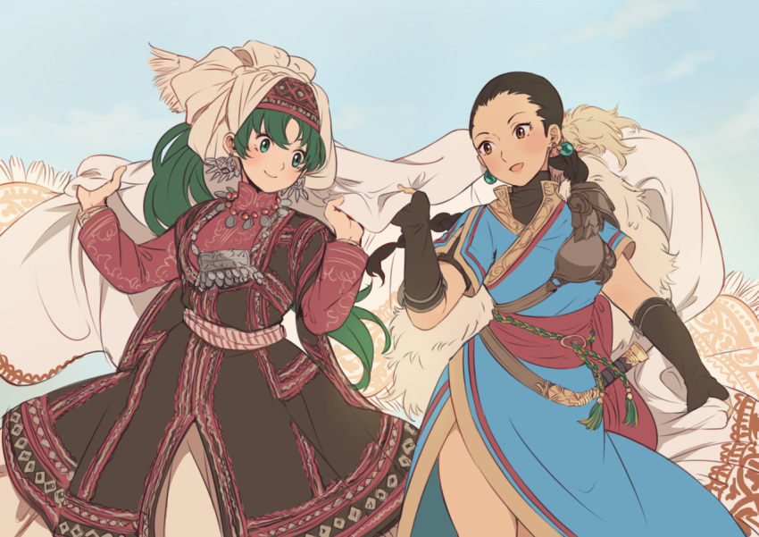 ai-wa amira black_hair brown_eyes cloak cosplay costume_switch dress earrings fingerless_gloves fire_emblem fire_emblem:_rekka_no_ken gem gloves green_eyes green_hair jewelry lyndis_(fire_emblem) multiple_girls necklace otoyomegatari scarf smile tan