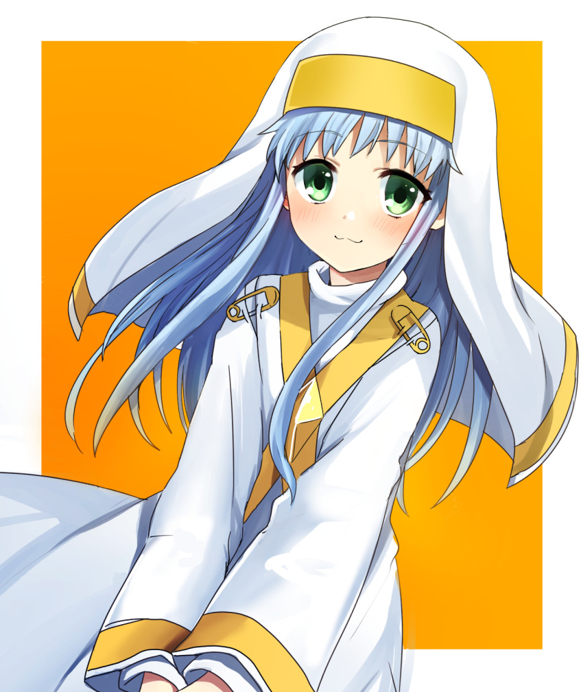 1girl :3 artist_request clothes_pin green_eyes index long_hair robes smile solo to_aru_majutsu_no_index white_hair
