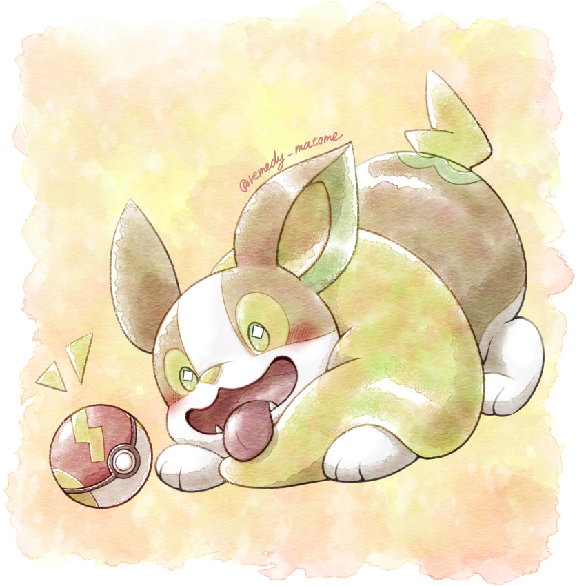 animal_focus artist_name bright_pupils brown_background commentary_request dog fangs green_eyes highres no_humans open_mouth poke_ball pokemon pokemon_(creature) remedy_matome tail tongue tongue_out twitter_username two-tone_background yamper yellow_background