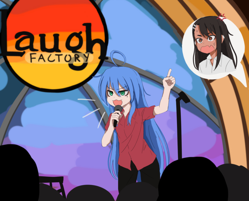 2girls ahoge anger_vein audience black_hair black_pants blue_hair brown_eyes green_eyes holding holding_microphone ijiranaide_nagatoro-san index_finger_raised indoors izumi_konata kurokimoko laugh_factory long_hair lucky_star michael_richards'_laugh_factory_incident microphone microphone_stand multiple_girls nagatoro_hayase open_mouth pants red_shirt shirt stage tan