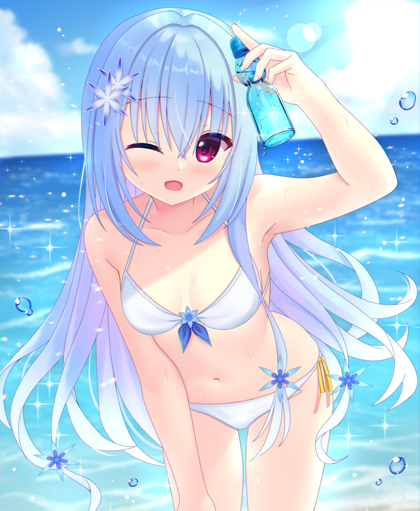 1girl ;d arm_up bare_arms bikini blue_flower blue_hair blue_sky blurry blurry_background blush bottle breasts breasts_apart commentary_request cowboy_shot crossed_bangs curvy day floating_hair flower hair_between_eyes hair_flower hair_ornament halterneck hamidashi_creative happy highres holding holding_bottle leaning_forward light_blue_hair long_hair looking_at_viewer medium_breasts nanatsu_(na_na_tsu) navel ocean one_eye_closed open_mouth outdoors ramune red_eyes sidelighting sky smile solo sparkle straight_hair sunlight swimsuit very_long_hair water_drop wet white_bikini yukige_shiki