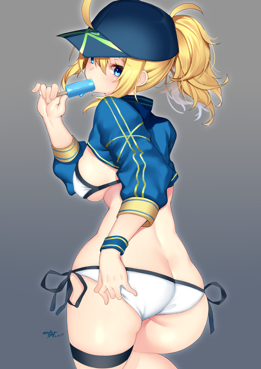 absurdres ahoge artoria_pendragon_(all) ass back bangs baseball_cap bikini blonde_hair blue_eyes blue_hat blush breasts commentary_request eating fate/grand_order fate_(series) food grey_background hair_between_eyes hat highres hips large_breasts long_hair looking_at_viewer looking_back messy_hair mysterious_heroine_xx_(foreigner) nebusoku ponytail popsicle shrug_(clothing) side-tie_bikini signature solo swimsuit thigh_strap thighs white_bikini wristband
