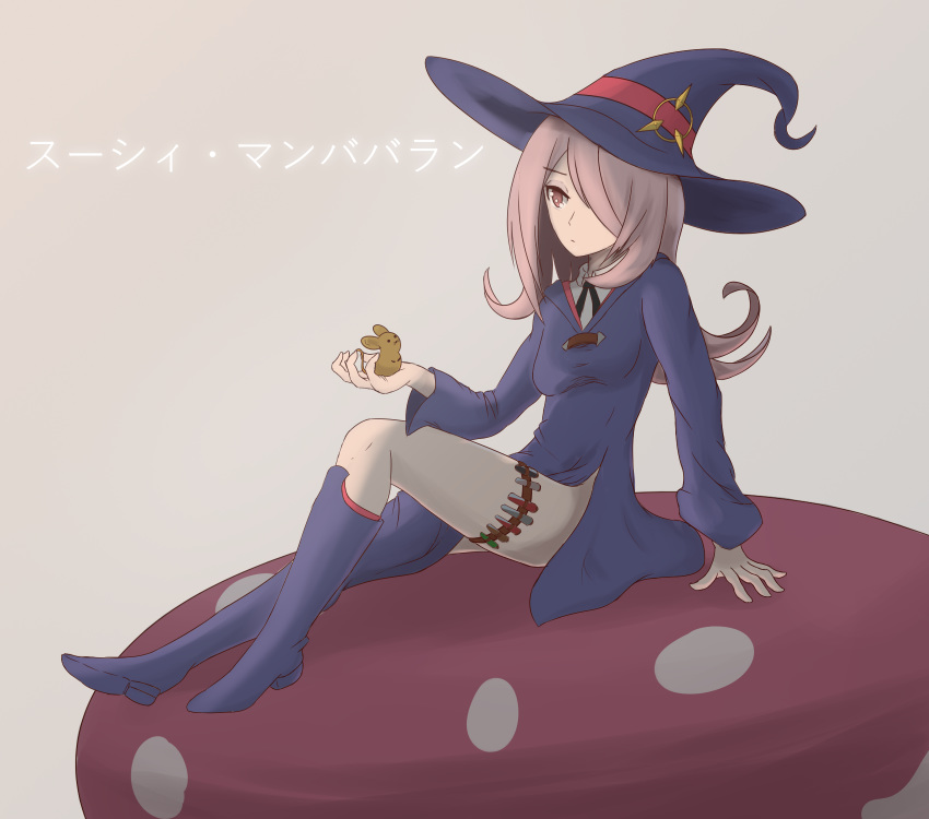 alternate_costume animal boots breasts character_name commentary english_commentary eyebrows_visible_through_hair grey_background hair_over_one_eye hat highres holding holding_animal holster little_witch_academia long_hair luna_nova_school_uniform mouse mushroom pink_hair potion red_eyes side_slit simple_background sitting small_breasts solo soveno sucy_manbavaran thigh_holster thighs translated vial wide_sleeves witch witch_hat